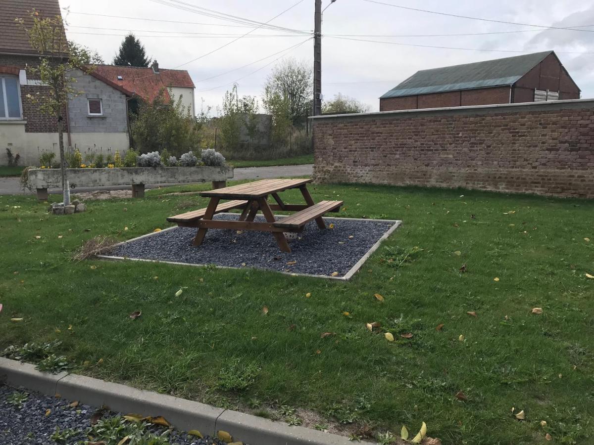 Maison 2Ch - 4 Pers En Picardie Parking Gratuit By La Source D'Orfee Courcelette Exterior foto